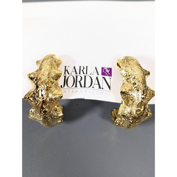 Vintage Karla Jordan Gold Tone Repousse Style Textured Bold Hoop Pierced Earring - Picture 2 of 7